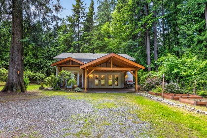 Photo 2 at 26849 116 Avenue, Thornhill MR, Maple Ridge