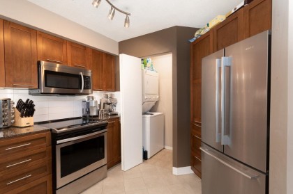 Photo 14 at 409 - 19677 Meadow Gardens Way, North Meadows PI, Pitt Meadows