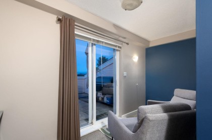 Photo 18 at 409 - 19677 Meadow Gardens Way, North Meadows PI, Pitt Meadows