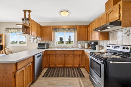 Photo 3 at 14221 Mckechnie Road, Pitt Meadows