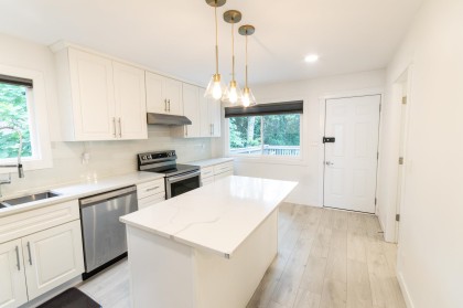Photo 8 at 1960 Cameron Avenue, Lower Mary Hill, Port Coquitlam