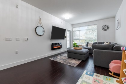 Photo 5 at 205 - 2436 Kelly Avenue, Central Pt Coquitlam, Port Coquitlam