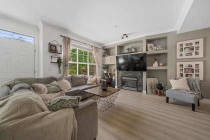 Photo 13 at 20 - 11720 Cottonwood Drive, Cottonwood MR, Maple Ridge