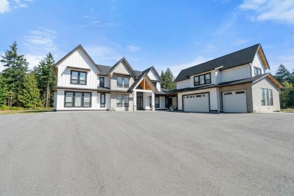 Photo 3 at 28415 96 Avenue, Whonnock, Maple Ridge