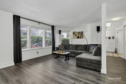Photo 5 at 1 - 19236 119 Avenue, Central Meadows, Pitt Meadows