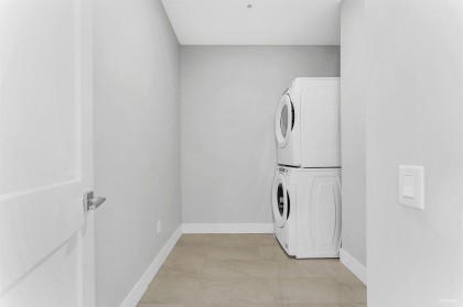 Photo 10 at 4415 - 2180 Kelly Avenue, Central Pt Coquitlam, Port Coquitlam