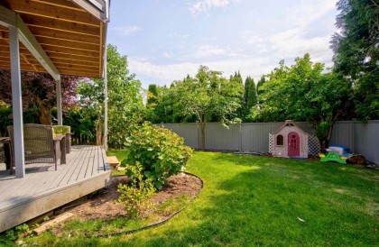 Photo 31 at 23005 Olund Crescent, East Central, Maple Ridge