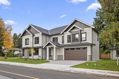 Photo 1 at 1 - 1433 Barberry Drive, Birchland Manor, Port Coquitlam