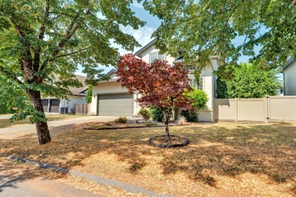 Photo 2 at 20135 121st Avenue, Northwest Maple Ridge, Maple Ridge