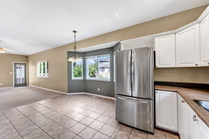 Photo 8 at 20135 121st Avenue, Northwest Maple Ridge, Maple Ridge
