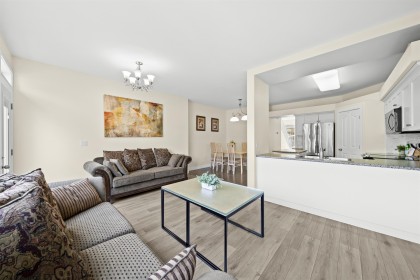 Photo 4 at 10292 242b Street, Albion, Maple Ridge