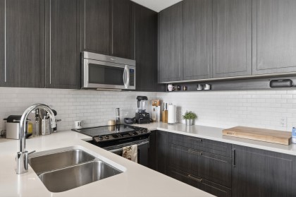 Photo 11 at 407 - 550 Seaborne Place, Riverwood, Port Coquitlam