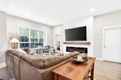 Photo 10 at 103 - 12367 224 Street, West Central, Maple Ridge