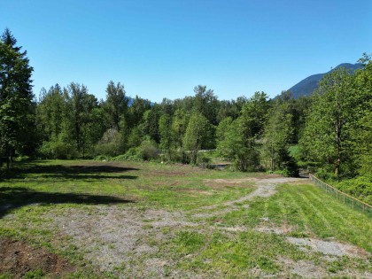 Photo 12 at 44087 Malcolm Road, Lake Errock, Mission