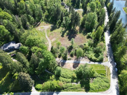 Photo 5 at 44087 Malcolm Road, Lake Errock, Mission