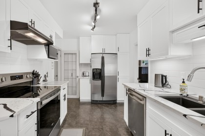 Photo 5 at 21662 River Road, West Central, Maple Ridge