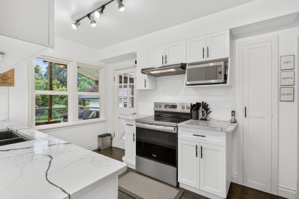 Photo 8 at 21662 River Road, West Central, Maple Ridge
