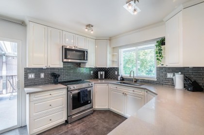 Photo 9 at 1566 Shaughnessy Street, Mary Hill, Port Coquitlam