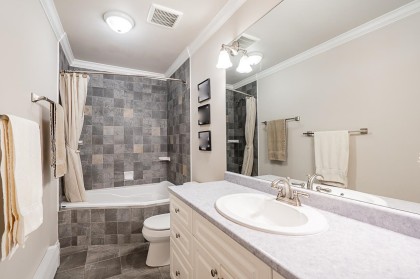 Photo 31 at 23368 124 Avenue, East Central, Maple Ridge