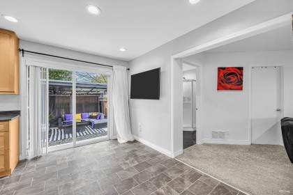 Photo 16 at 22938 Fuller Avenue, East Central, Maple Ridge
