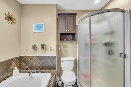 Photo 22 at 22938 Fuller Avenue, East Central, Maple Ridge