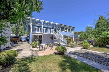 Photo 3 at 1780 Greenmount Avenue, Oxford Heights, Port Coquitlam