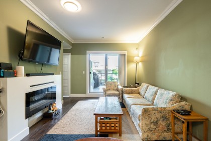 Photo 18 at 203 - 2349 Welcher Avenue, Central Pt Coquitlam, Port Coquitlam
