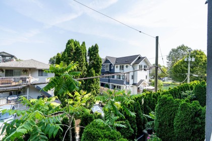 Photo 37 at 203 - 2349 Welcher Avenue, Central Pt Coquitlam, Port Coquitlam
