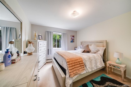 Photo 9 at 12142 227 Street, East Central, Maple Ridge