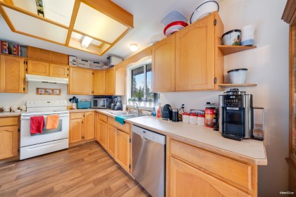 Photo 14 at 12142 227 Street, East Central, Maple Ridge