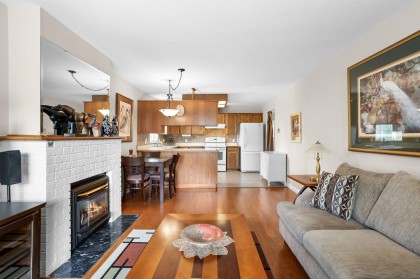 Photo 6 at 21 - 12276 189a Street, Central Meadows, Pitt Meadows