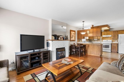 Photo 5 at 21 - 12276 189a Street, Central Meadows, Pitt Meadows
