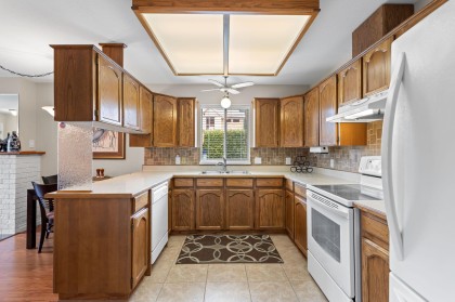 Photo 10 at 21 - 12276 189a Street, Central Meadows, Pitt Meadows