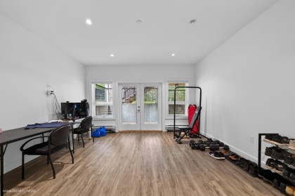 Photo 32 at 23376 124 Avenue, East Central, Maple Ridge
