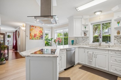 Photo 2 at 19573 116b Avenue, South Meadows, Pitt Meadows