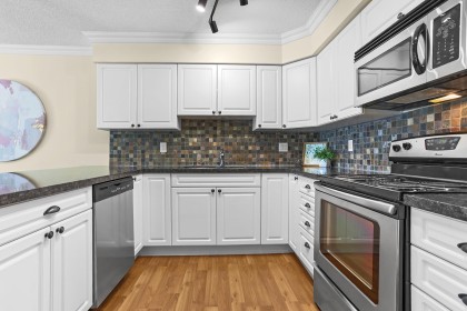 Photo 9 at 117 - 11510 225 Street, East Central, Maple Ridge