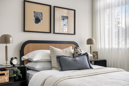Photo 3 at 11 - 2190 Rindall Avenue, Central Pt Coquitlam, Port Coquitlam