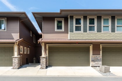 Photo 3 at 57 - 10480 248 Street, Thornhill MR, Maple Ridge