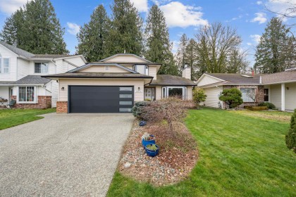 Photo 1 at 19566 Park Road, Mid Meadows, Pitt Meadows