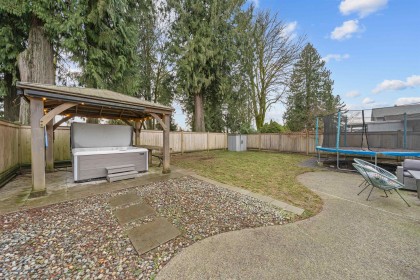 Photo 24 at 19566 Park Road, Mid Meadows, Pitt Meadows