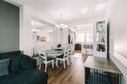 Photo 2 at 136 - 2418 Avon Place, Riverwood, Port Coquitlam