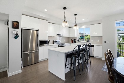 Photo 6 at 2104 - 11295 Pazarena Place, East Central, Maple Ridge