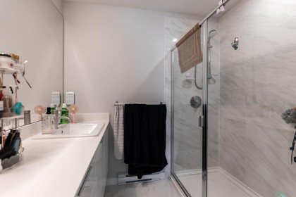 Photo 16 at 2104 - 11295 Pazarena Place, East Central, Maple Ridge