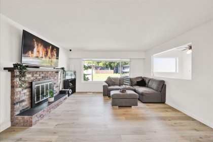 Photo 2 at 32410 Diamond Avenue, Mission BC, Mission