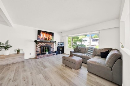 Photo 1 at 32410 Diamond Avenue, Mission BC, Mission