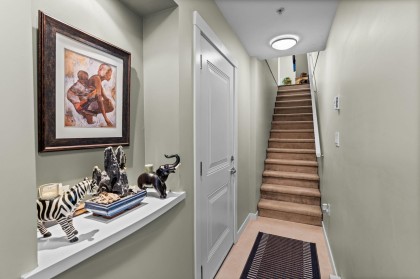 Photo 3 at 25 - 2495 Davies Avenue, Central Pt Coquitlam, Port Coquitlam