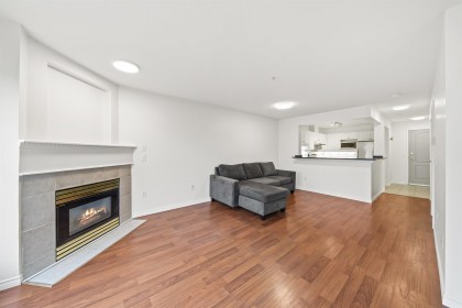 Photo 9 at 301 - 1669 Grant Avenue, Glenwood PQ, Port Coquitlam