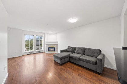 Photo 8 at 301 - 1669 Grant Avenue, Glenwood PQ, Port Coquitlam
