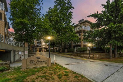 Photo 2 at 408 - 2551 Parkview Lane, Central Pt Coquitlam, Port Coquitlam