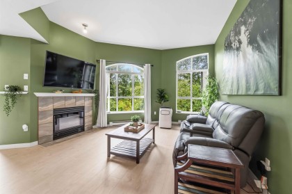 Photo 7 at 408 - 2551 Parkview Lane, Central Pt Coquitlam, Port Coquitlam